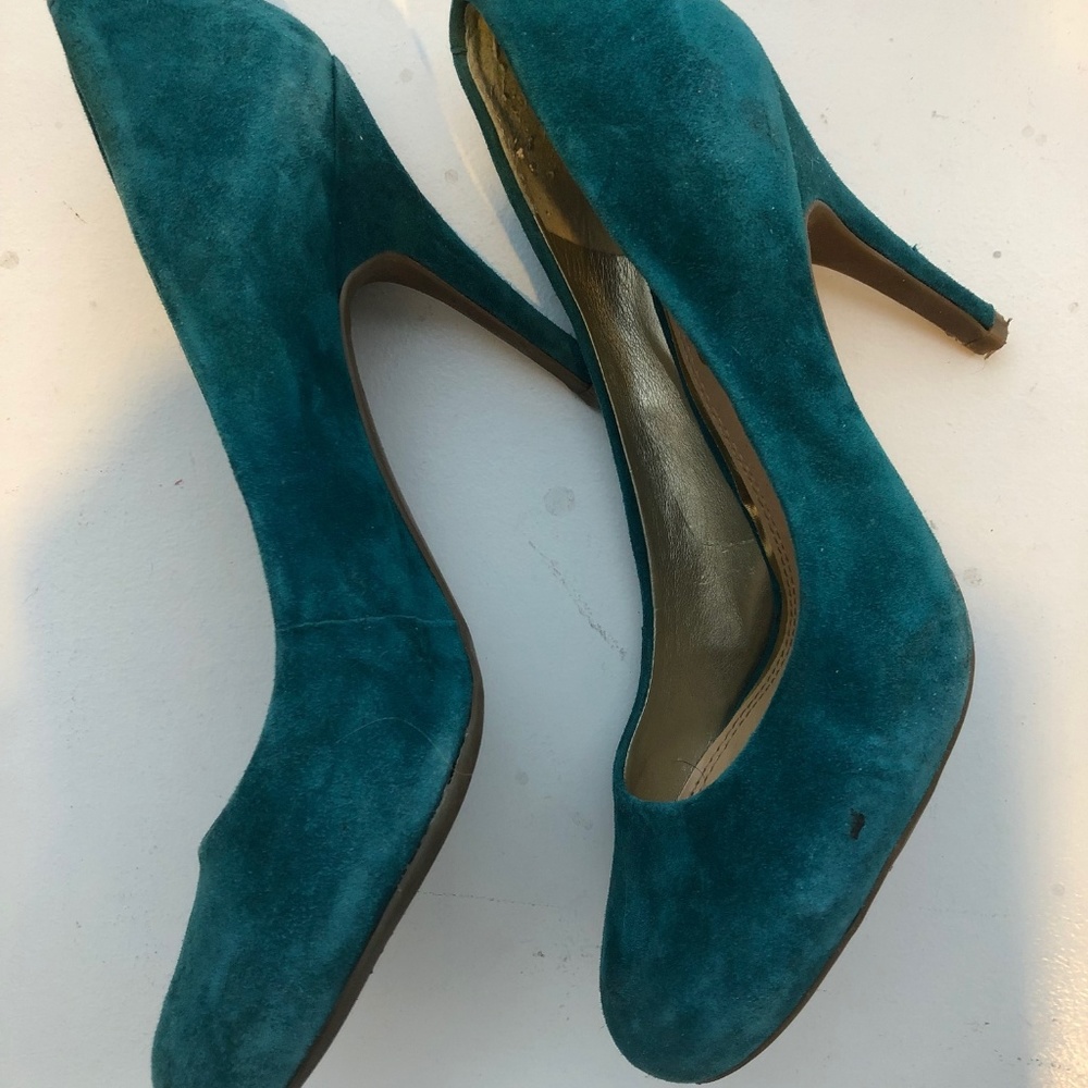 Jessica Simpson Teal Pumps